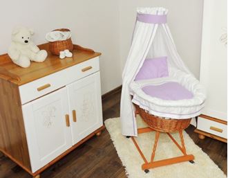 Obrázok z Prútený kôš na bábätko s fialovou sadou obliečky