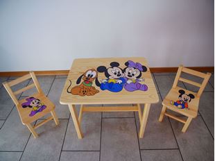 Obrázok Detský drevený stôl so stoličkami s potlačou - mini Mickey Mouse