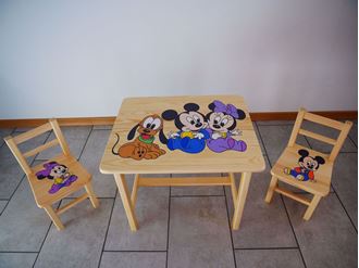 Obrázok z Detský drevený stôl so stoličkami s potlačou - mini Mickey Mouse